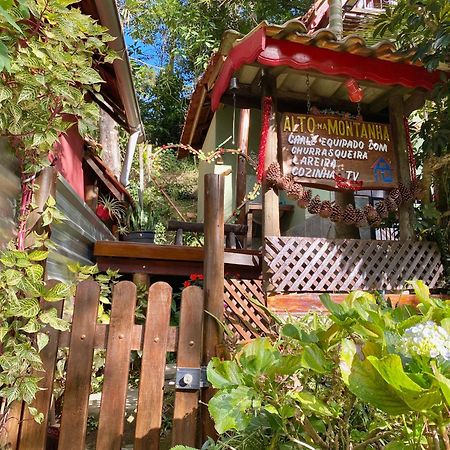 Chale 1 Alto Na Montanha, Com Lareira E Wi-Fi Apartment Visconde De Maua Luaran gambar