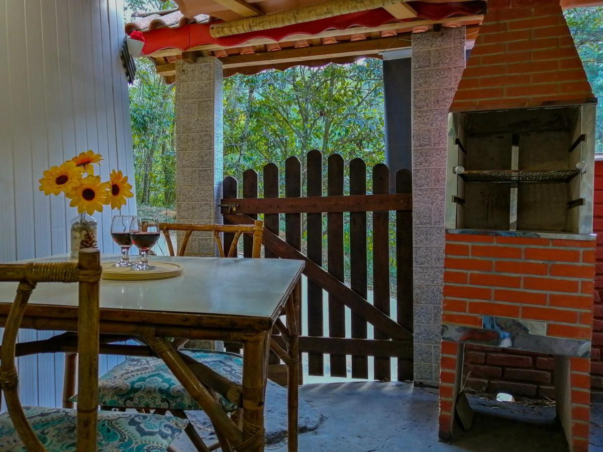 Chale 1 Alto Na Montanha, Com Lareira E Wi-Fi Apartment Visconde De Maua Luaran gambar