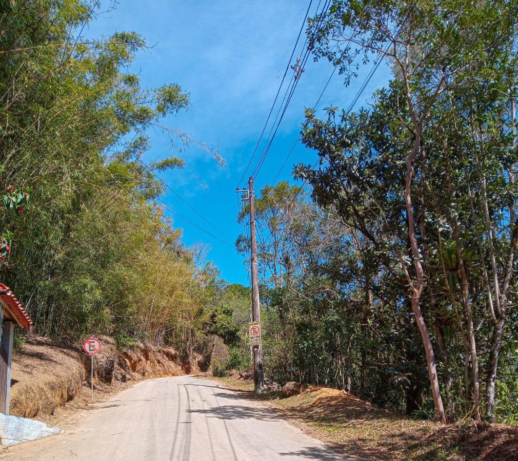 Chale 1 Alto Na Montanha, Com Lareira E Wi-Fi Apartment Visconde De Maua Luaran gambar